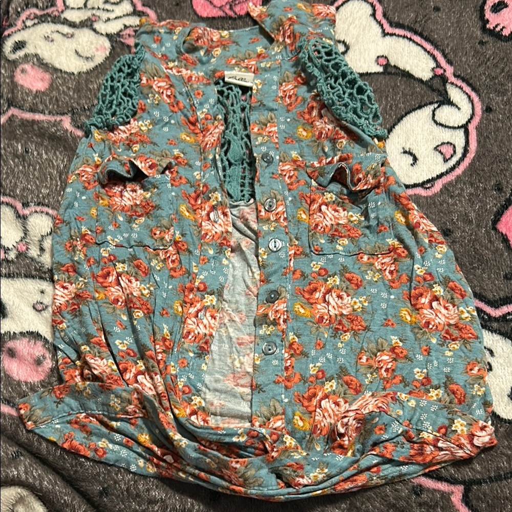 Bella D. Kids Floral Top with Lace Details